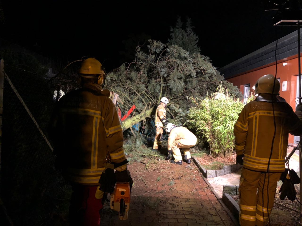 Foto 18.01.18, 20 58 07